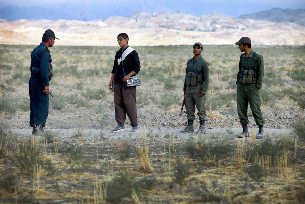 نمایی از فیلم سینمایی «او خوب سنگ می زند»